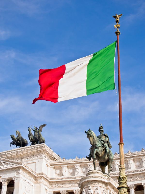 Enhances understanding of Italian culture and traditions